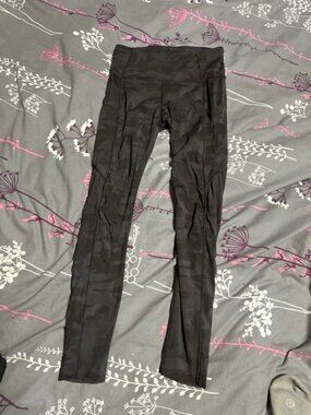 Lululemon fast and free leggings size 6